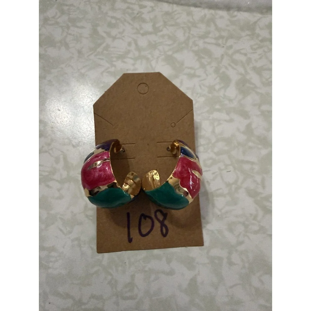 10 Pair VTG Fashion Avon Post Earrings Various Designs‎ & Colors Plastic & Metal